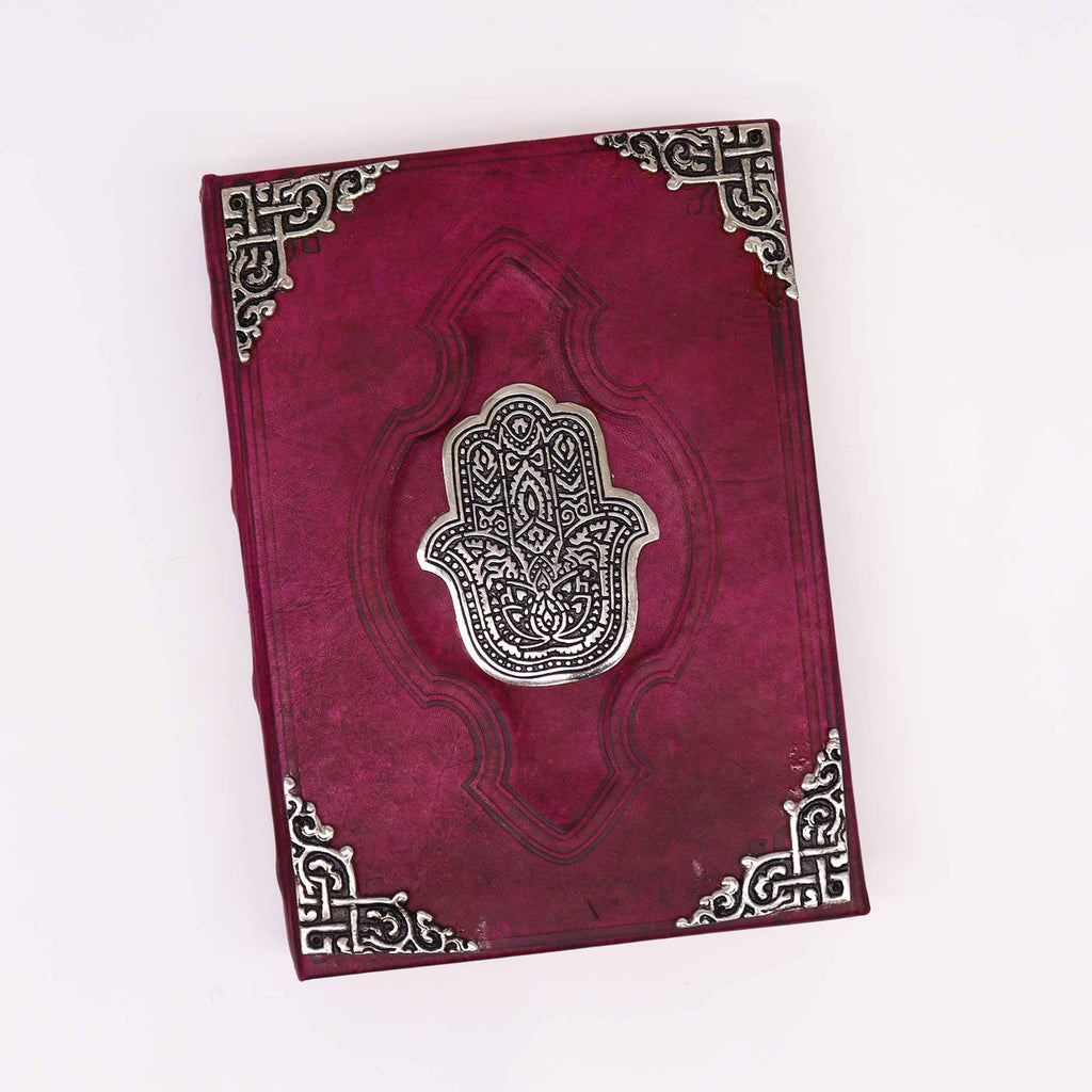 Jurnal masiv cu aspect antichizat și decor Hamsa zincat - 200 de pagini cu margini rotunde, 26x18cm