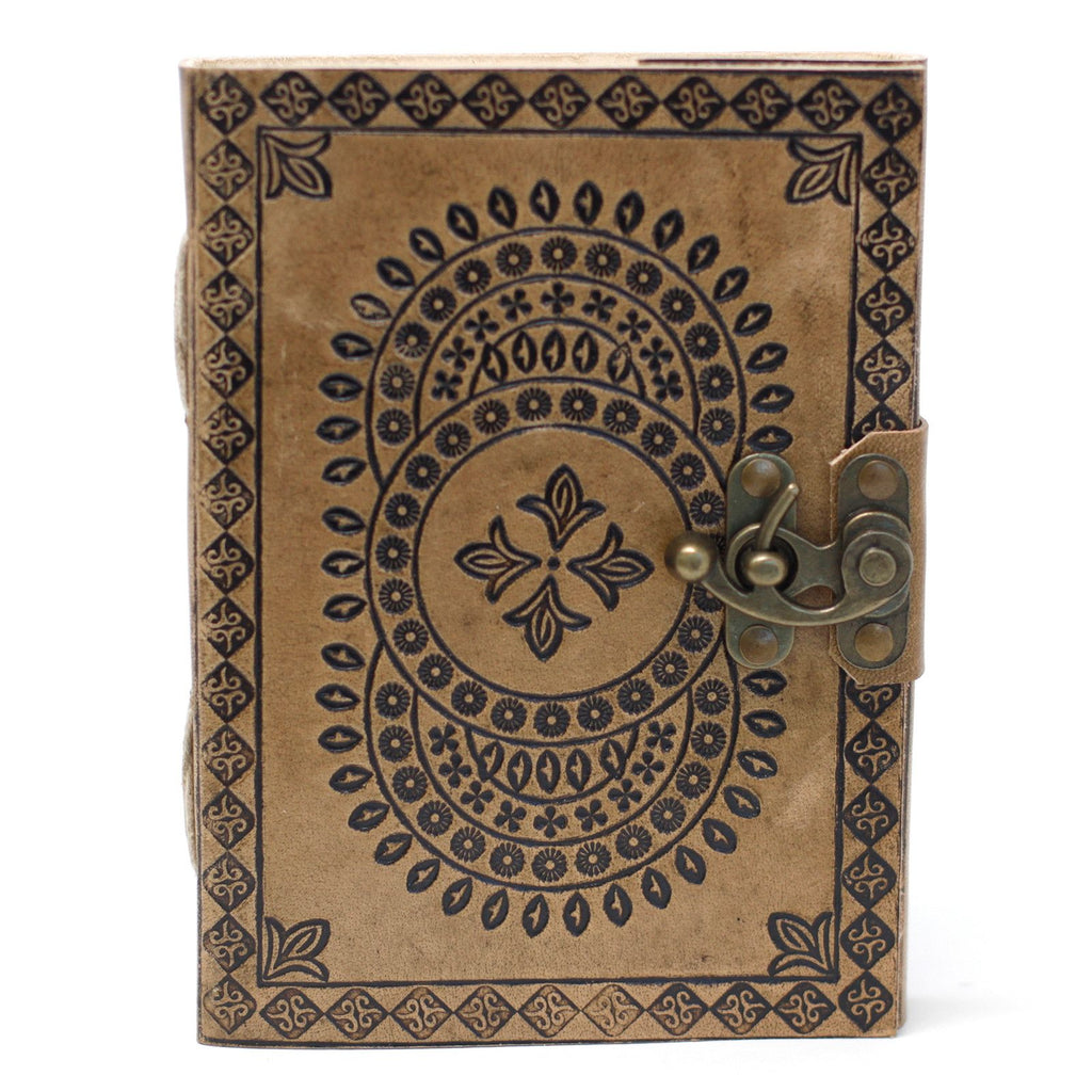 Jurnal handmade cu motiv Mandala, din piele naturală (18x13 cm)