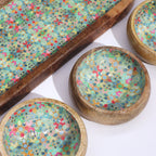 Tavă din lemn de mango cu 3 boluri și model floral - Verde mediteranean