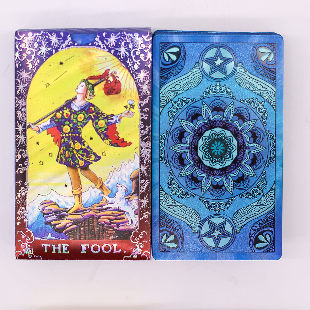 Set de cărți de tarot cu folie albastră și motive Mandala, cu broșură-ghid inclusă