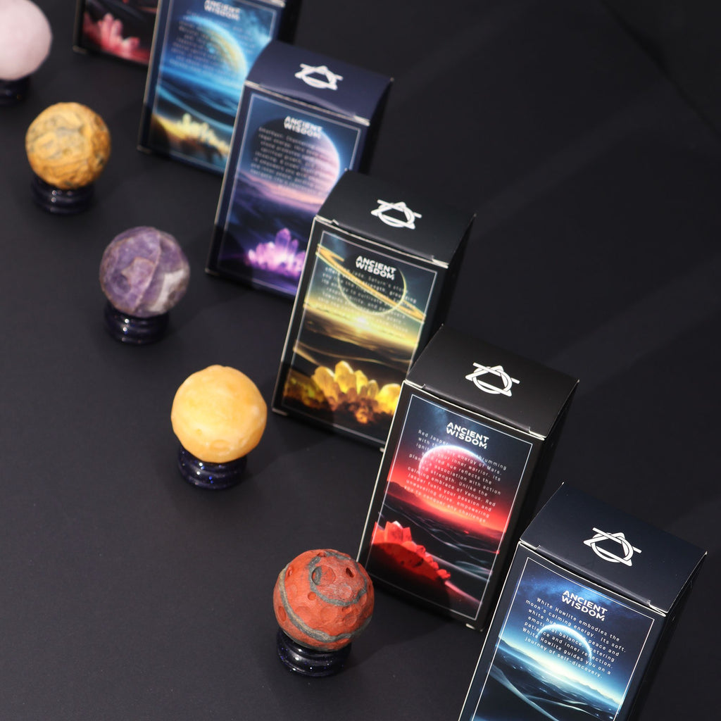 Planetă de Jasp Roșu pe suport din Piatră Aurie Sola - 40mm