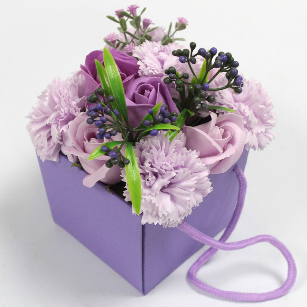 Buchet de flori de săpun - Trandafiri lavandă și garoafe